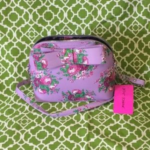 💜💖Betsey Johnson💜💖Lavender Floral Crossbody